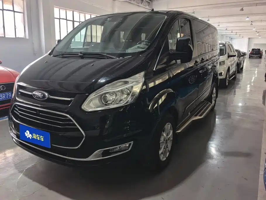 Ford Tourneo 2016 — фото 1