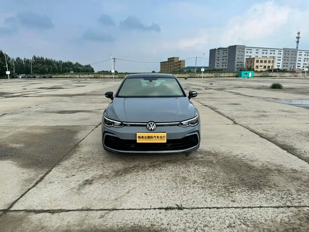 Volkswagen Golf 2022
