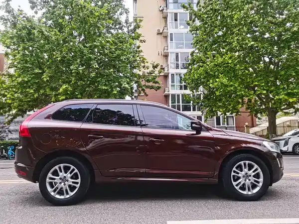 Volvo XC60 2015