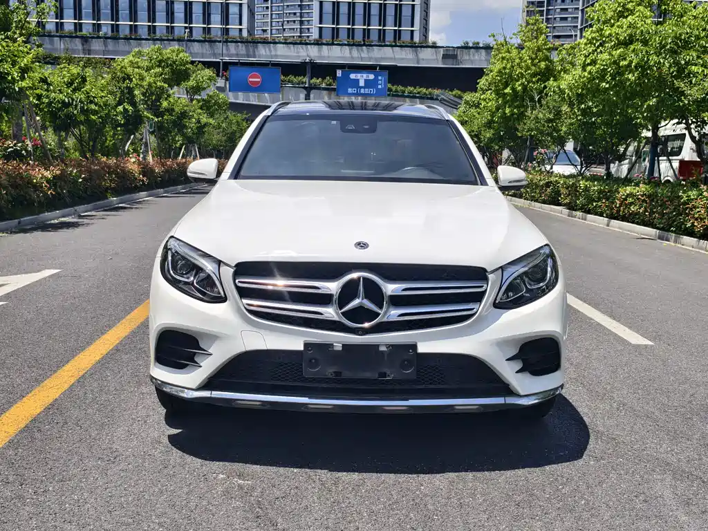 Mercedes-Benz GLC 2017 — фото 2
