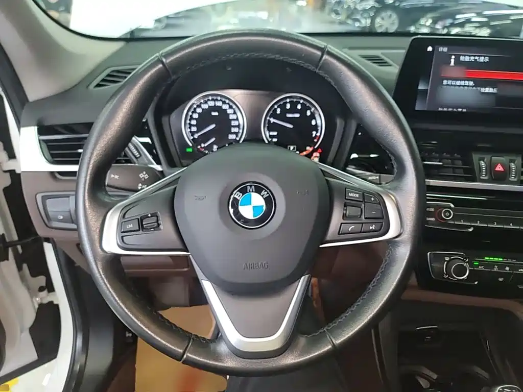 BMW X1 2021 — фото 10