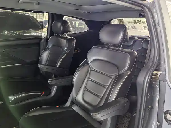Hyundai Custin 2022