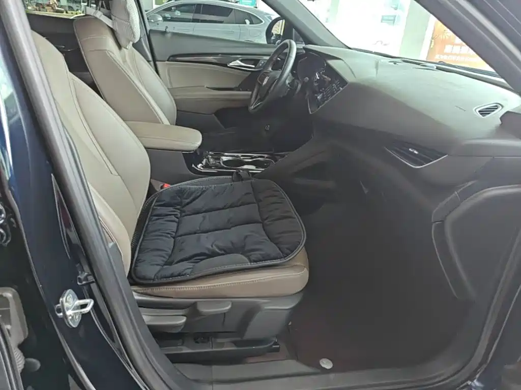 Buick Envision Plus 2022 — фото 25