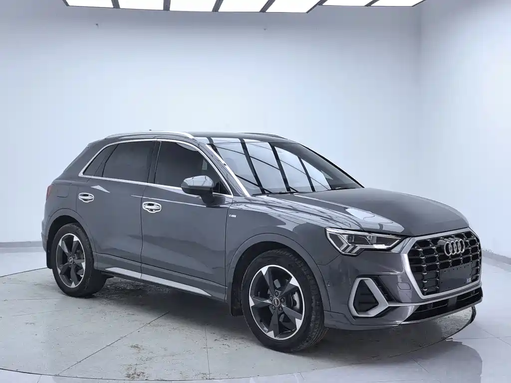 Audi Q3 2023