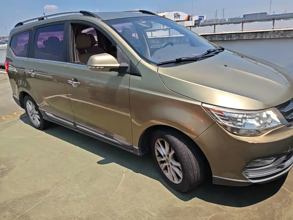 Baojun 730 2016