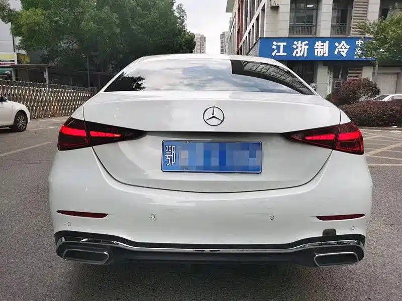 Mercedes-Benz C-Class 2023 — фото 22