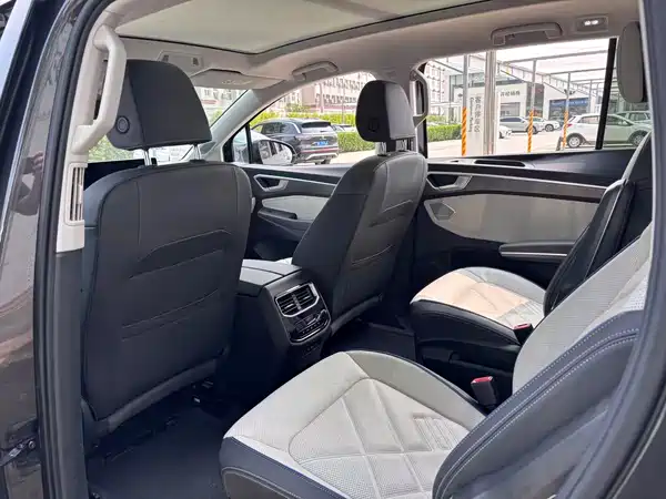 Volkswagen Talagon 2025