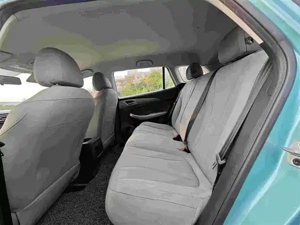Roewe Ei5 2022