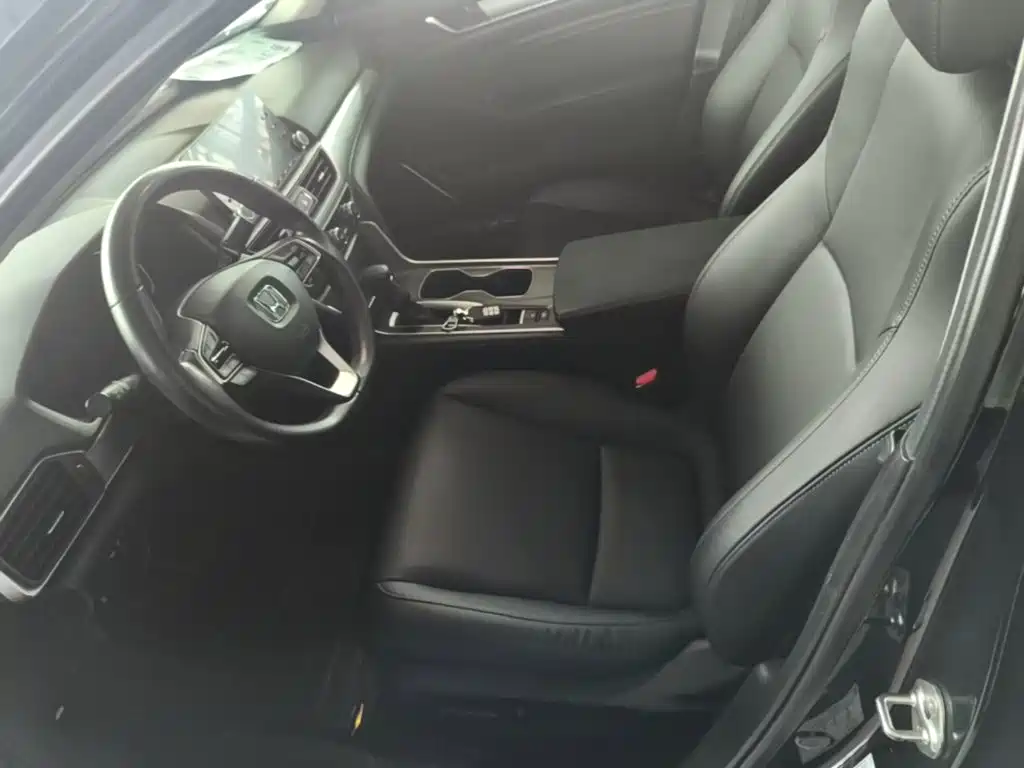 Honda Accord 2020 — фото 15