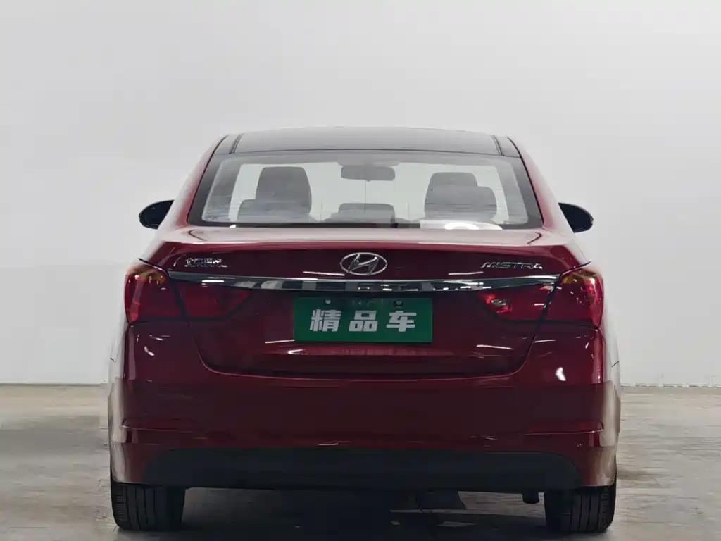 Hyundai Mistra 2015 — фото 5
