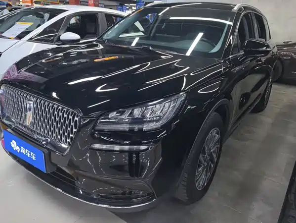 Lincoln Corsair 2021