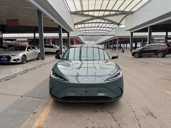 Arcfox Alpha S 2023