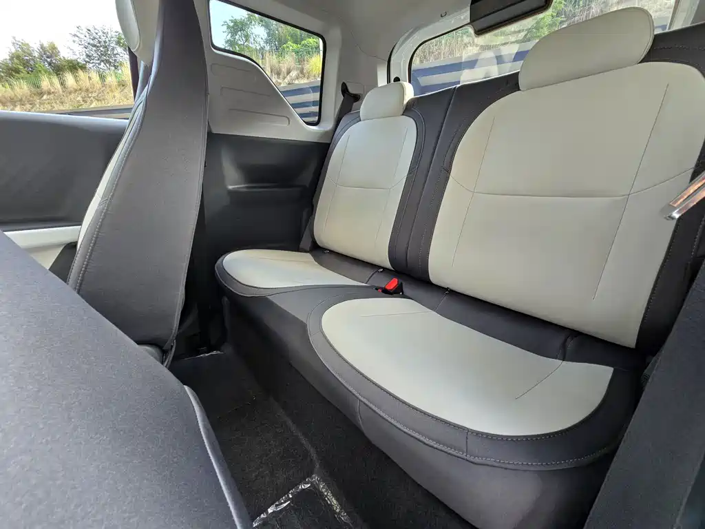 Geely Galaxy Panda 2024 — фото 14