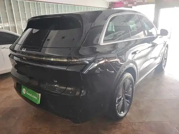 Li Auto L6 2024