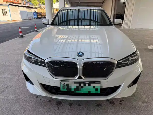 BMW i3 2022