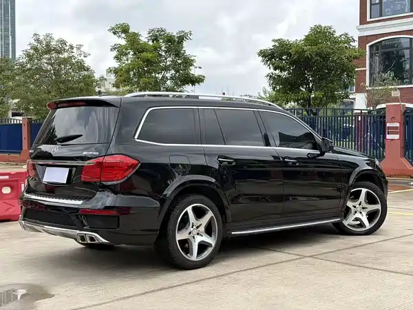 Mercedes-Benz GL-Class 2015