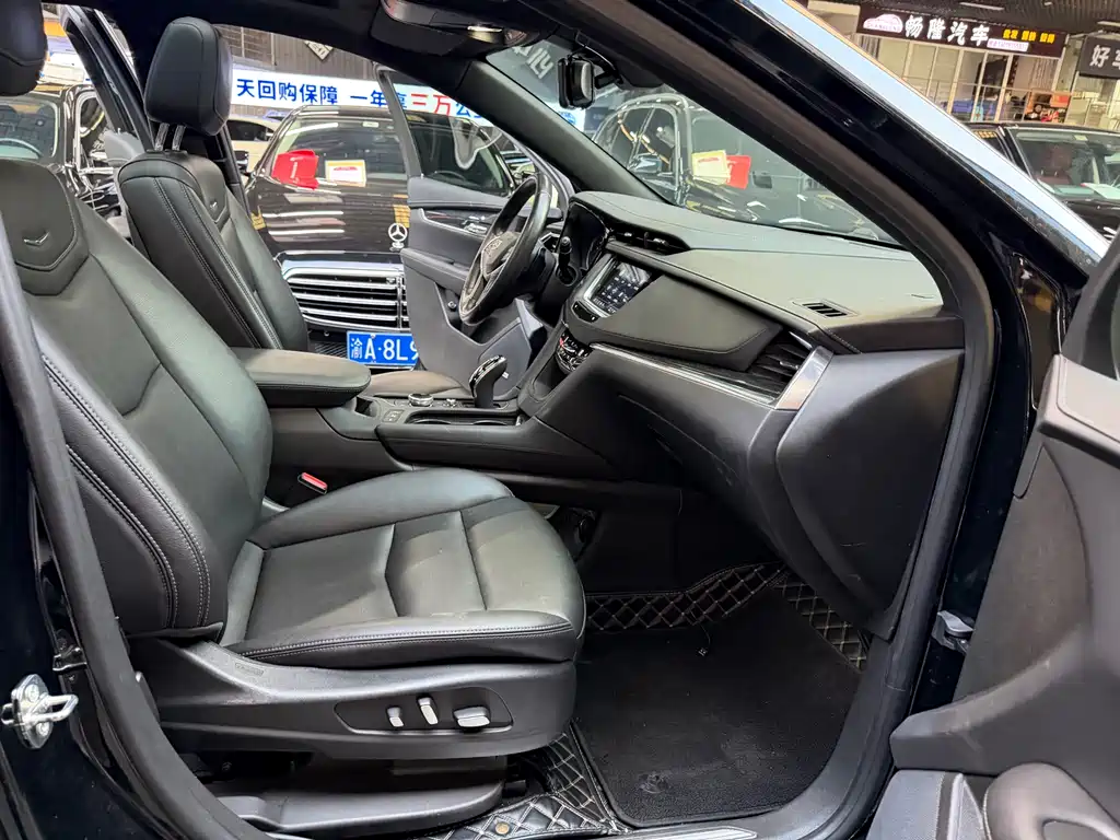 Cadillac XT5 2022 — фото 18