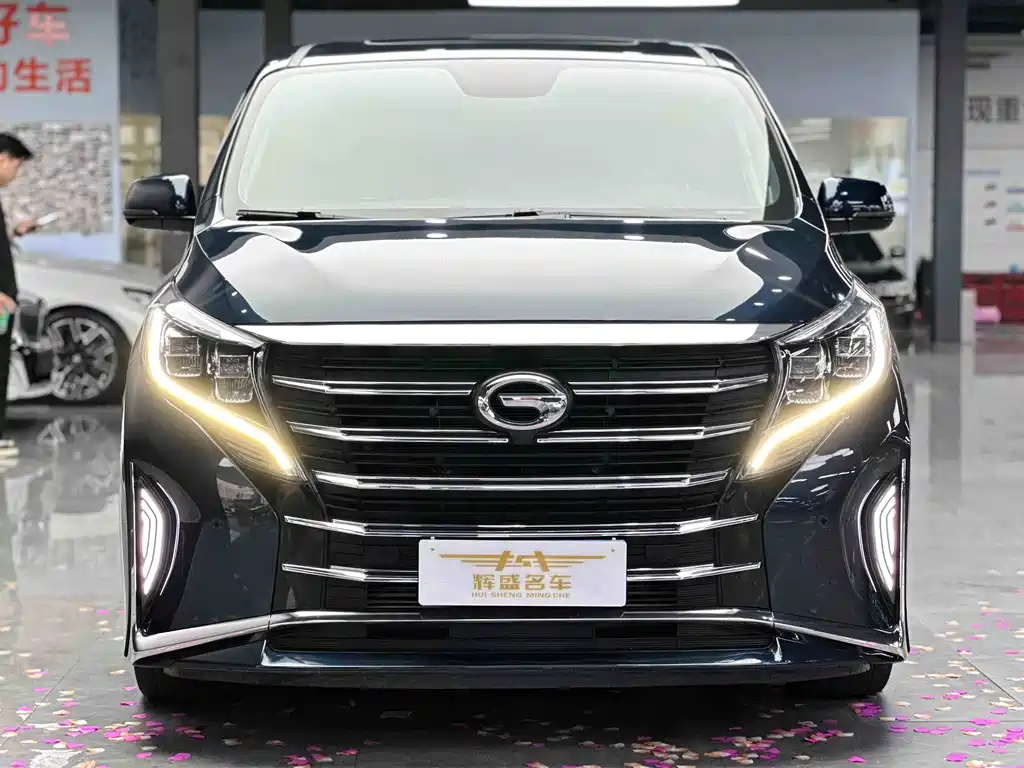 GAC Motor Trumpchi M8 2021 — фото 2