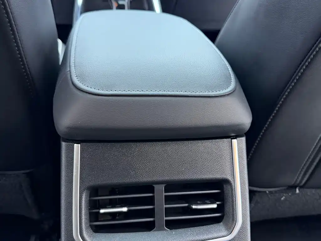 Haval H6 2023 — фото 13