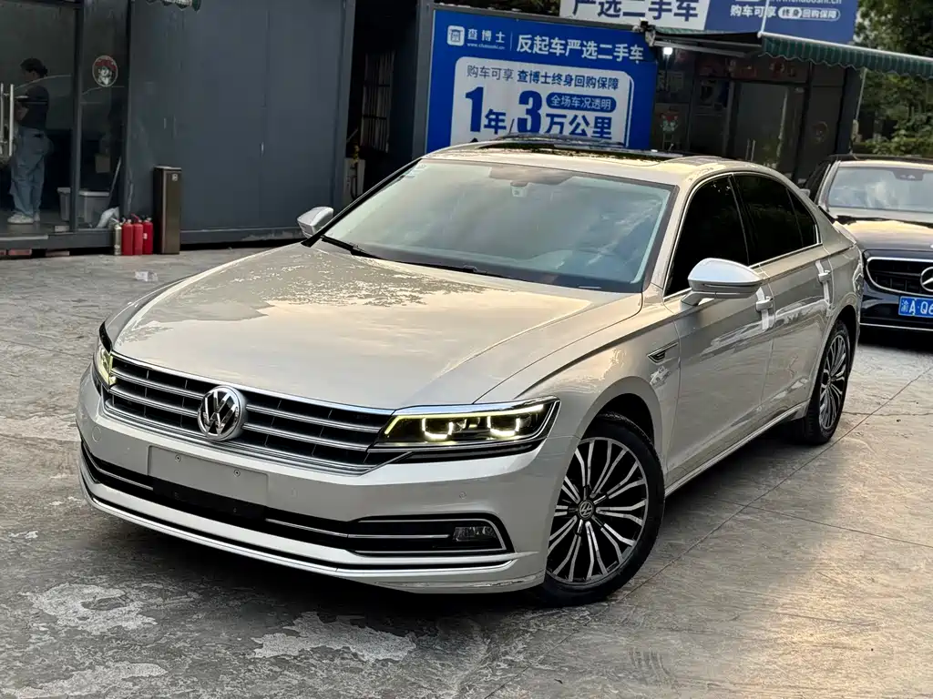 Volkswagen Phideon 2018 — фото 6