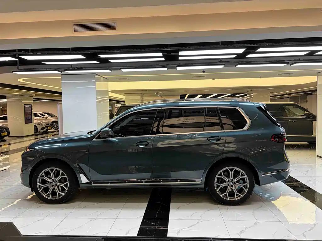 BMW X7 2022 — фото 5