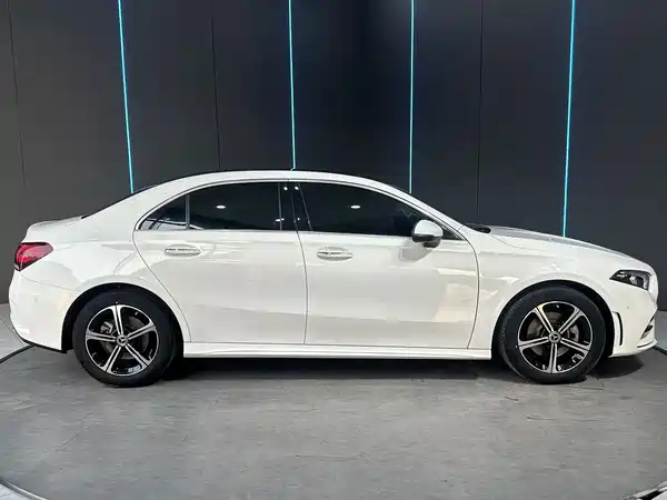 Mercedes-Benz A-Class 2022