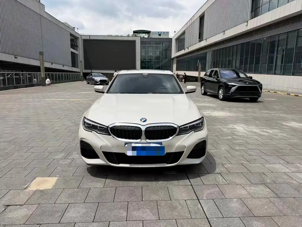 BMW 3 Series 2021