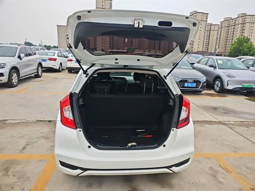 Honda Fit 2019 — фото 19