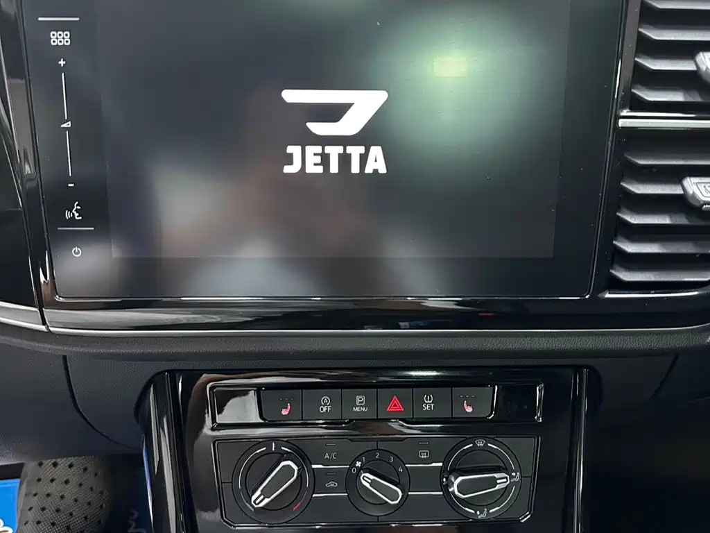 Jetta VS7 2023 — фото 14