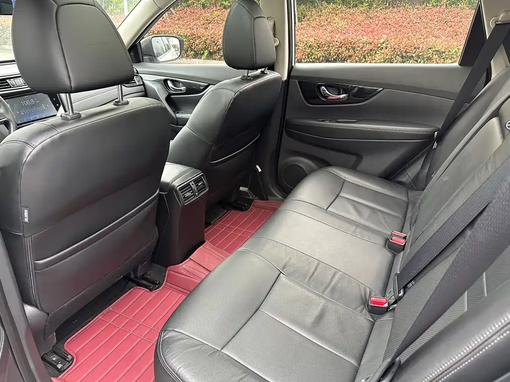 Nissan X-Trail 2019 — фото 10