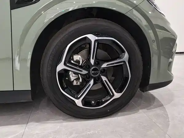 BYD Seal 06GT 2025