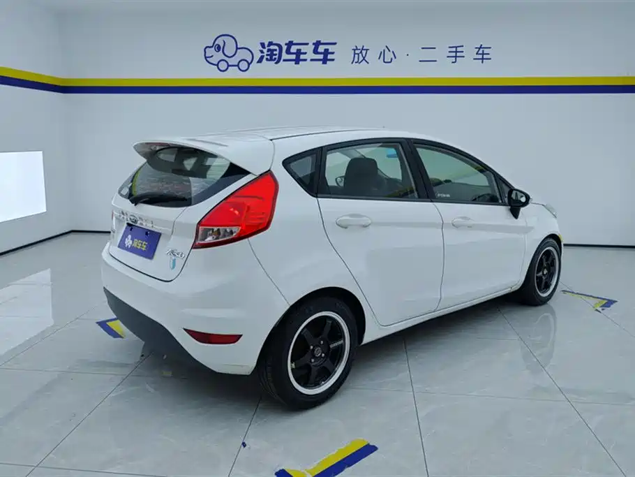 Ford Fiesta 2015