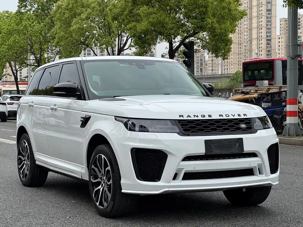 Land Rover Sport 2018 — фото 1