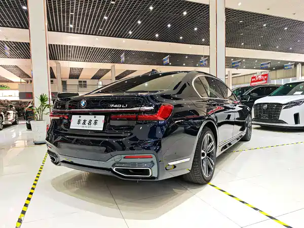 BMW 7 Series 2019