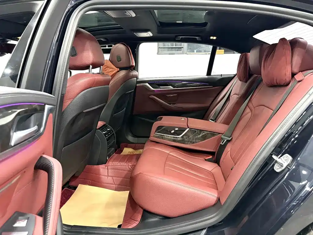 BMW 5 Series 2020