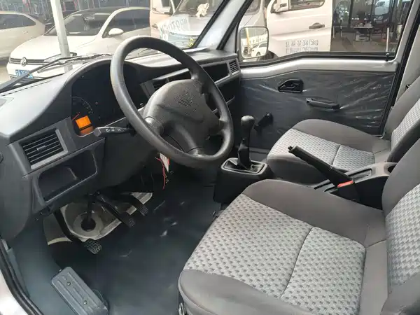 Wuling Sunshine 2023