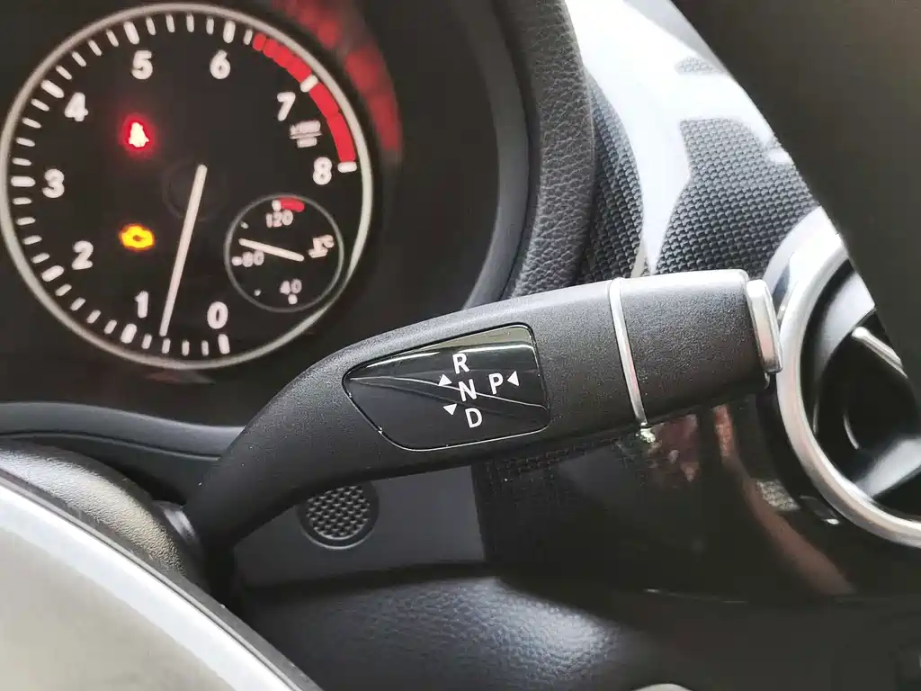 Mercedes-Benz B-Class 2014 — фото 19