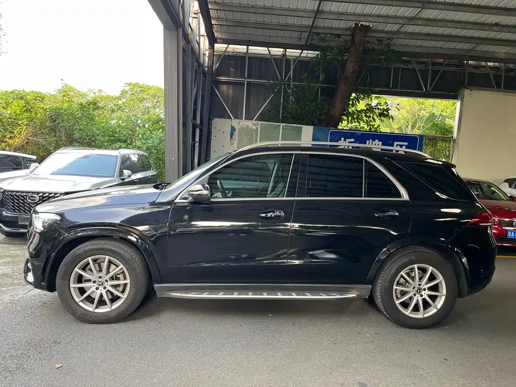 Mercedes-Benz GLE 2020 — фото 3