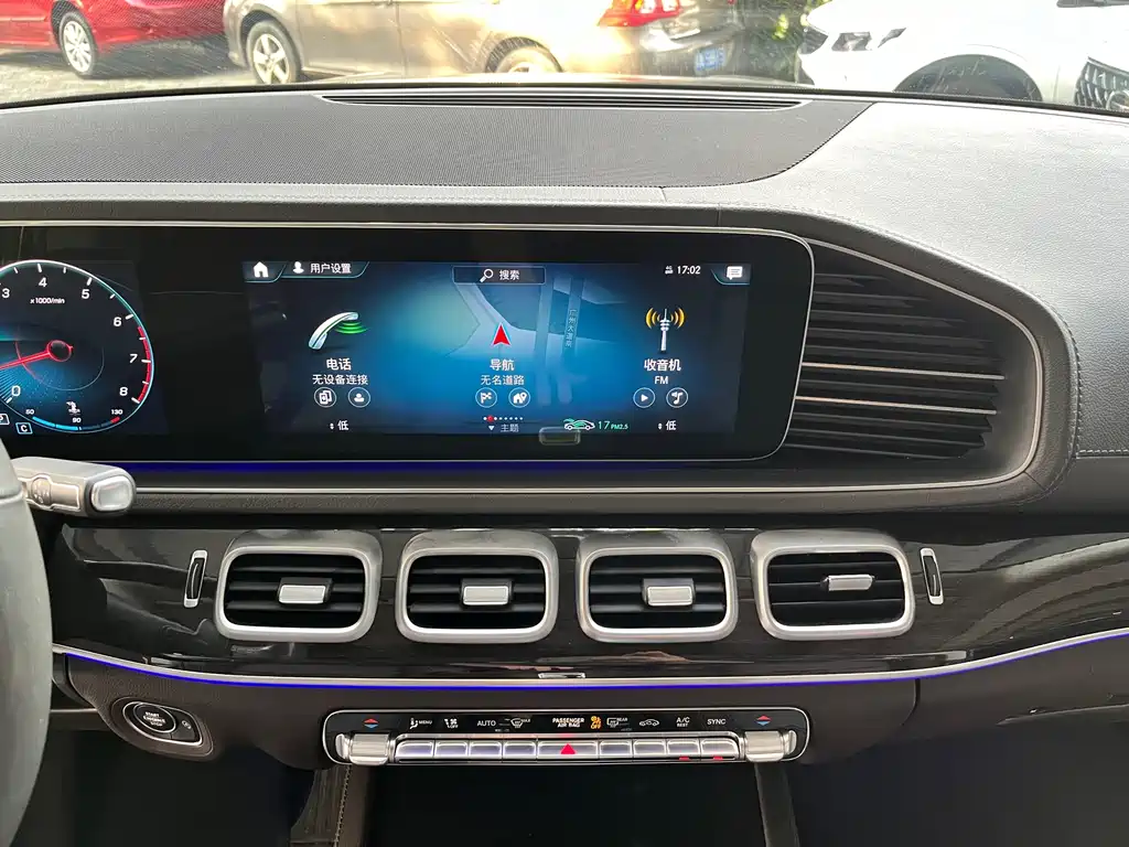 Mercedes-Benz GLE 2020 — фото 16