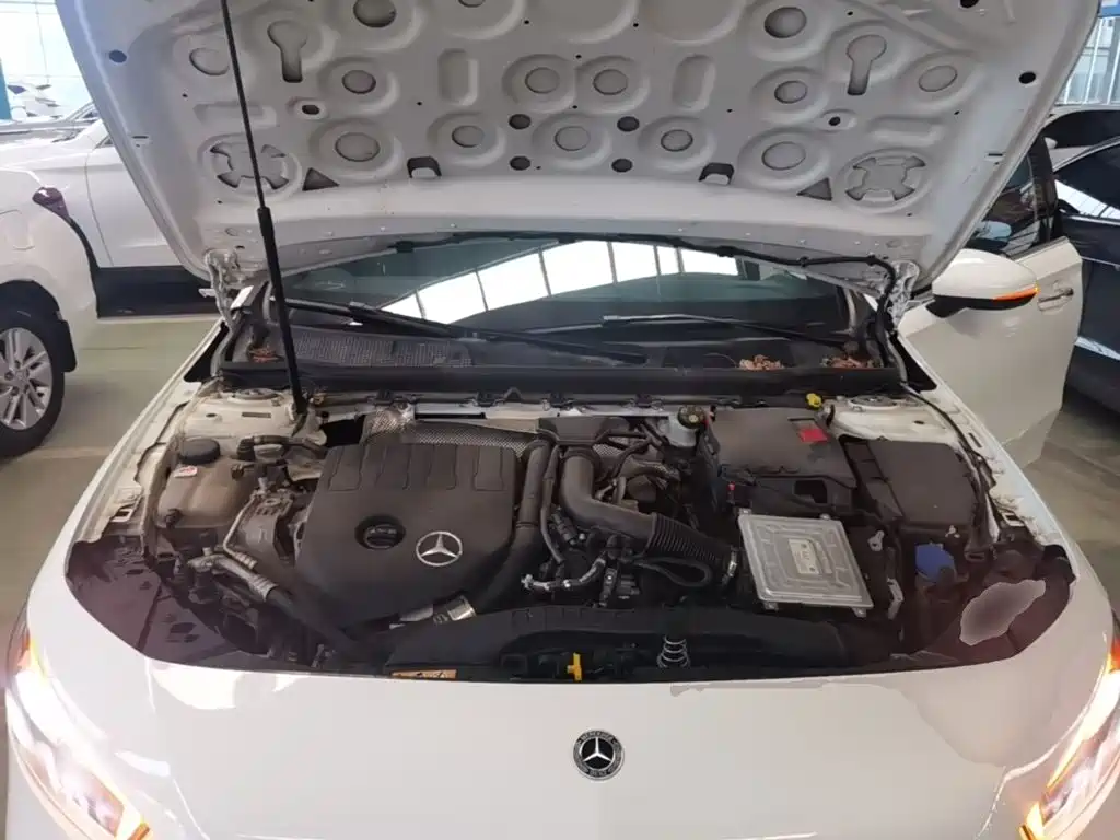 Mercedes-Benz A-Class 2021 — фото 20