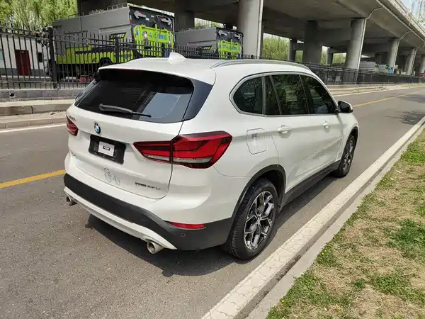 BMW X1 2021