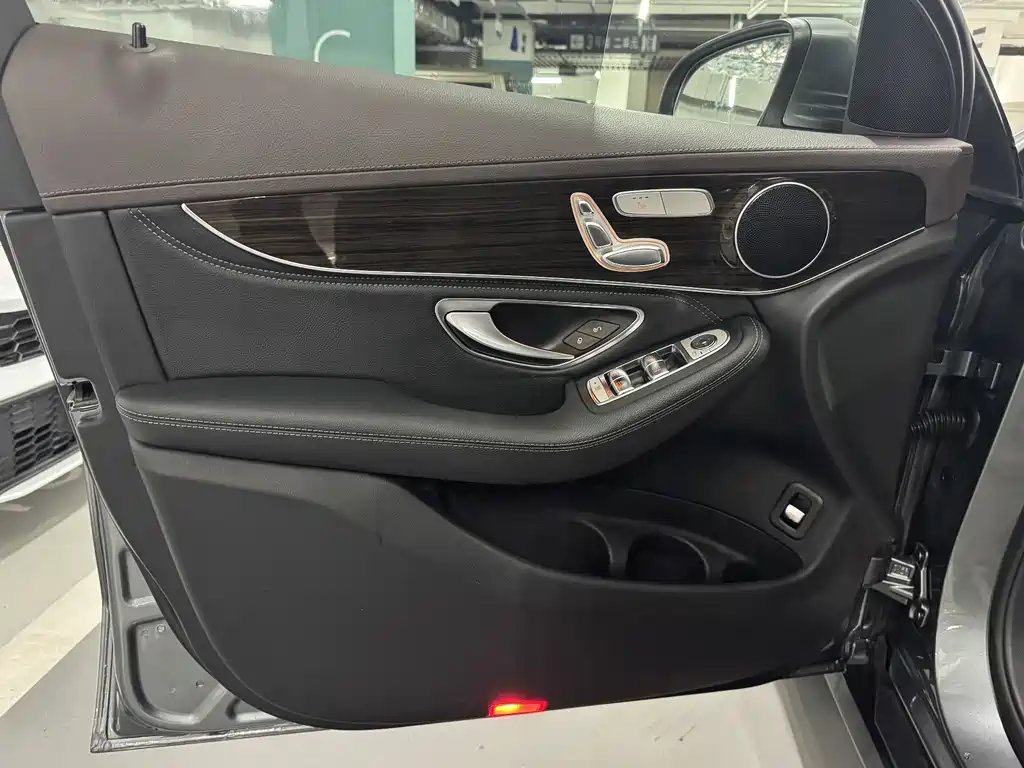 Mercedes-Benz GLC 2018