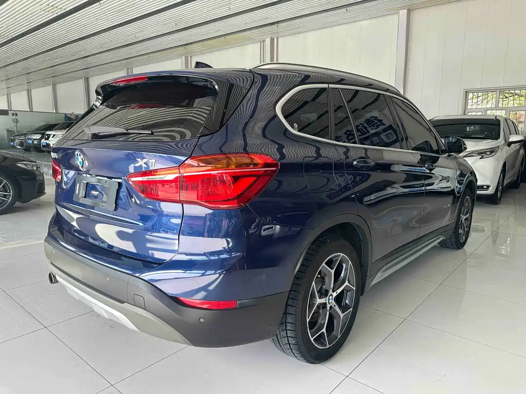 BMW X1 2018 — фото 6