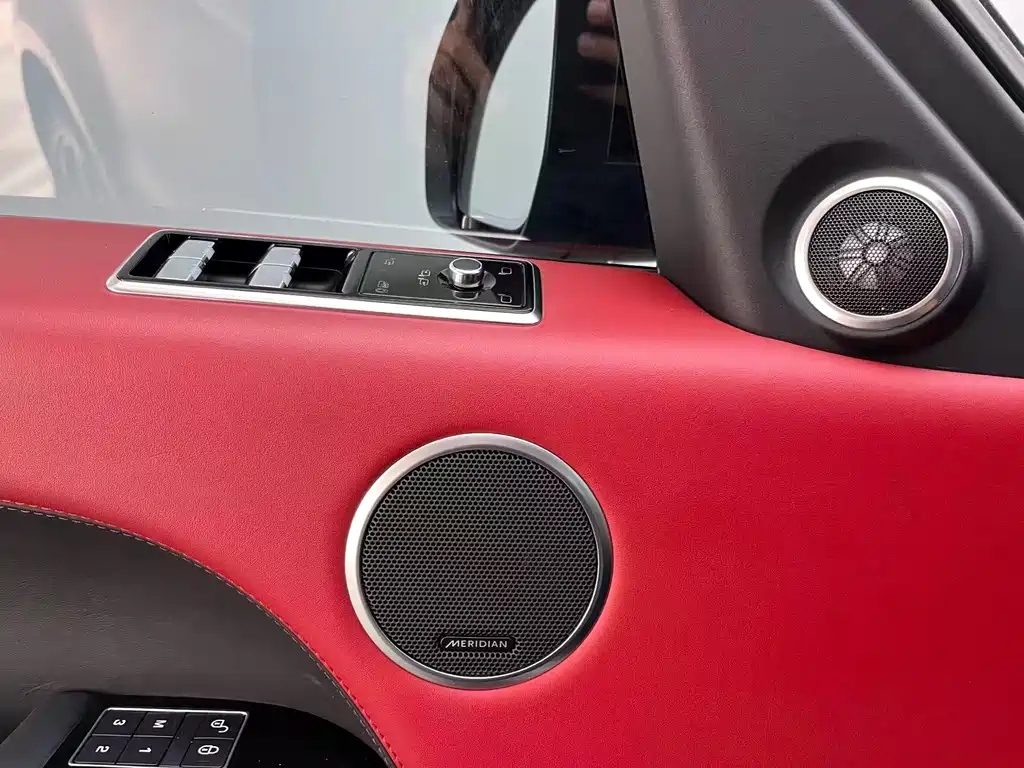 Land Rover Sport 2020 — фото 13