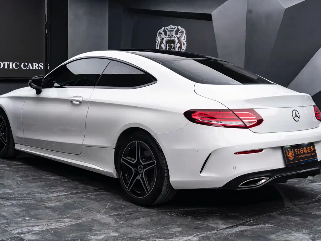 Mercedes-Benz C-Class 2019 — фото 15