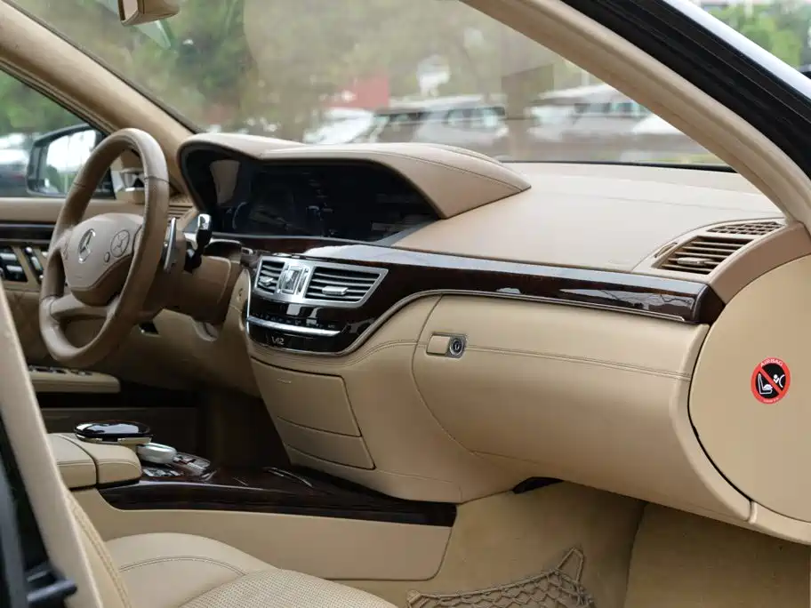 Mercedes-Benz S-Class AMG 2013 — фото 16
