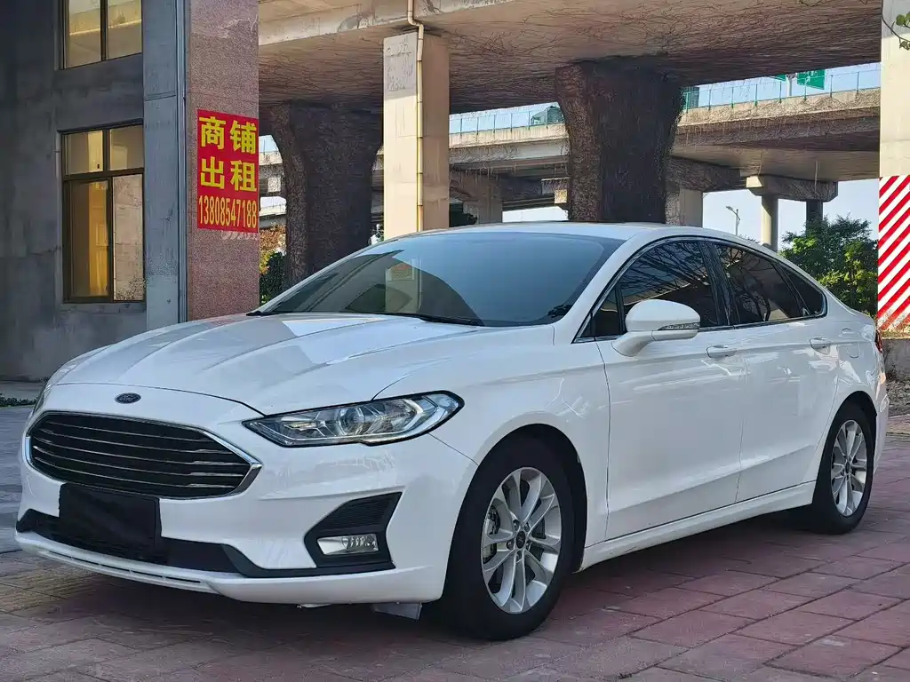 Ford Mondeo 2021 — фото 1