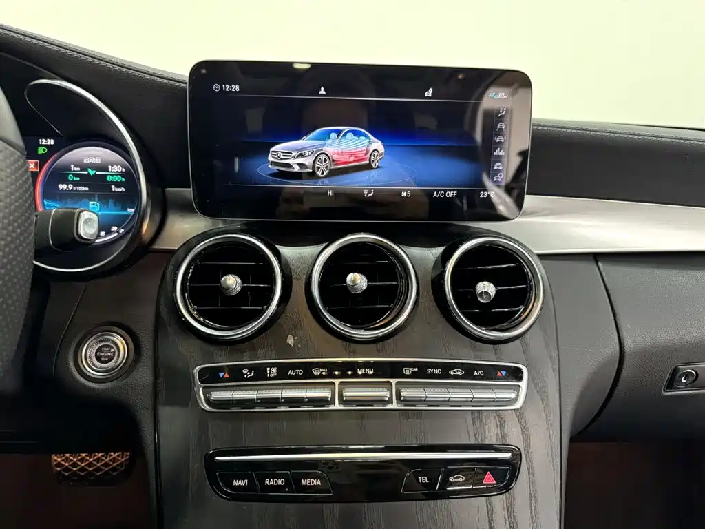 Mercedes-Benz C-Class 2020 — фото 15