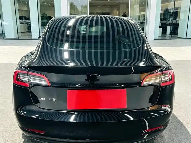Tesla Model 3 2022 — фото 5