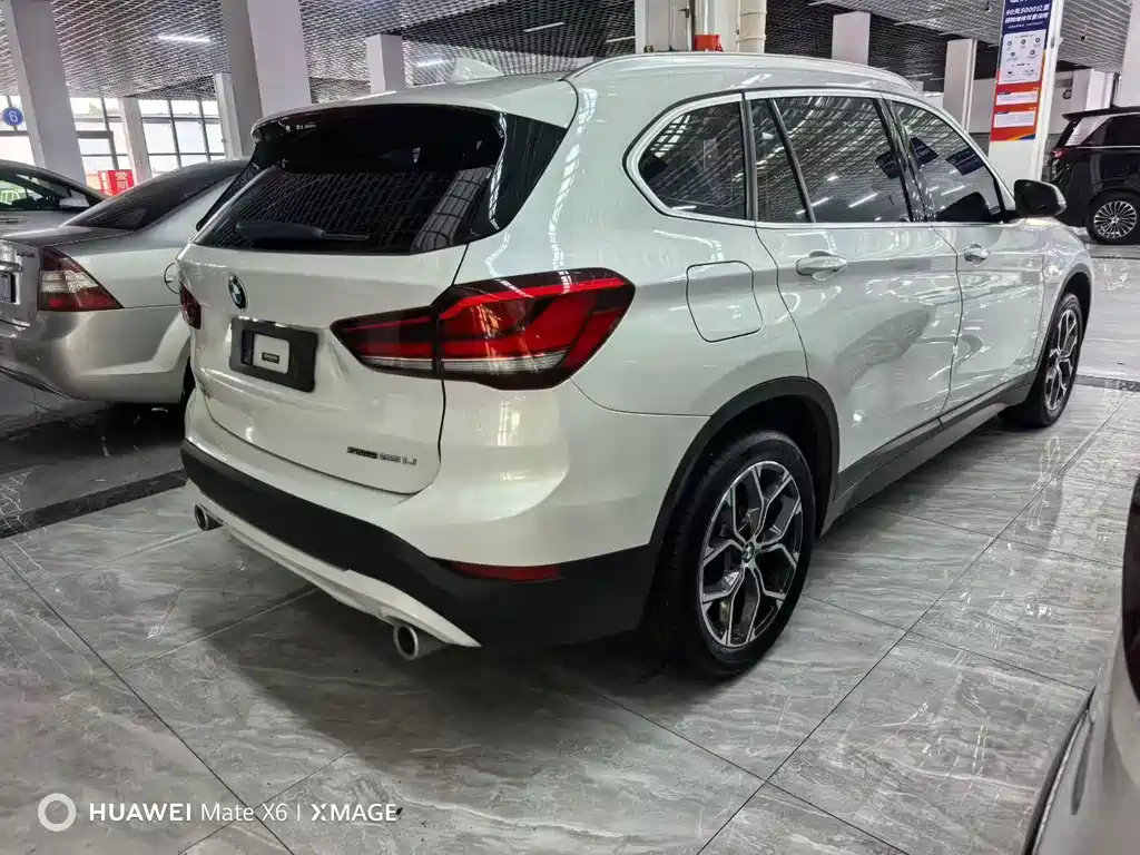 BMW X1 2021 — фото 6